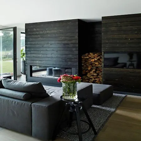 Tranquil Holiday In With Jacuzzi, Bar, Sauna *
